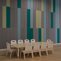 Feutre acoustique mural 3D Laine 100% Polyester Papiers peints Panneau acoustique de plafond Panneau acoustique absorbant le son Panneau en feutre PET Panneaux décoratifs en feutre