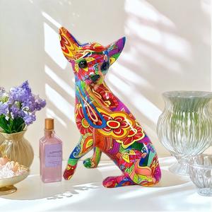 Nouvelle figurine de chiot chihuahua mignonne avec graffiti, décoration pour étude, entrée, hall d'exposition, cadeau, artisanat en résine, sculpture artistique - Product Image 1