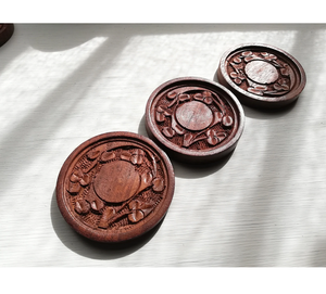 Ensemble de six sous-verres en bois de teck de qualité supérieure pour tasses à café et à thé avec style vintage classique et finition lisse d'Inde - Product Image 1