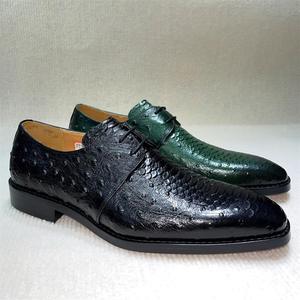 Chaussures Oxford pour hommes personnalisées, de haute qualité, luxueuses, uniques, à motif serpent, élégantes, pour les occasions spéciales, chaussures en cuir pour hommes et chaussures Oxford. - Product Image 1