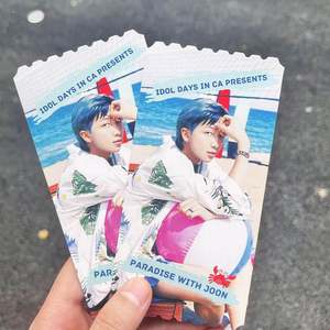 Photocard con Holograma 3D del Concierto de Kpop <span class=keywords><strong>2022</strong></span>, Permission to Dance - Product Image 2