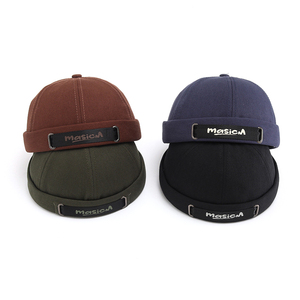 Großhandel Hip Hop-Mode solide Farbe einstellbar Retro-Hut Gorras Kuppel-Schädelkappe Beanies krempelose Kappe Docker-Kappe ohne Visier - Product Image 4