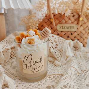 Venta al por mayor personalizado hecho a mano DIY comida novedad vela lujo helado aromático postre velas para Navidad decoración del hogar regalos de fiesta - Product Image 4