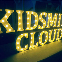 Grandes lettres lumineuses géantes en bois pour enseigne, chiffres et alphabet
