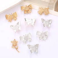 Épingles à ailes de papillon en émail irisé pour sabots en EVA perforés et embouts anti-poussière pour téléphone avec ensembles de chaînes