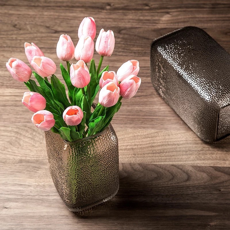 Factory Produced Wholesale Glass Flower Vase for Home Decor