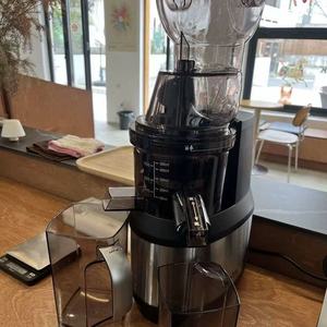 Nouveau Mixeur Électrique Portable Sans Fil pour Fruits Frais et Glace Pilée – Idéal pour Milkshakes aux Fruits Frits - Product Image 4
