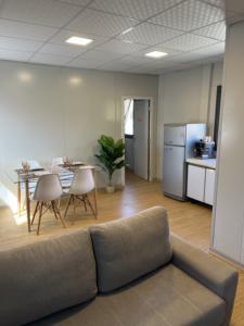 WELLCAMP Maison de <span class=keywords><strong>montagne</strong></span> modulaire moderne, maison préfabriquée <span class=keywords><strong>en</strong></span> bois, cabane préfabriquée, chalet <span class=keywords><strong>en</strong></span> rondins, résidence d'été alpine, chalet de jardin - Product Image 6