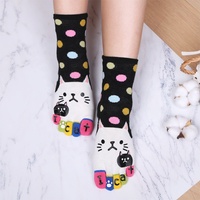 Chaussettes de dessin animé drôle de chat mignon avec doigts séparés pour femmes, chaussettes en coton à 5 orteils