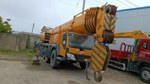 Grue mobile jaune pour camion, équipement de levage télescopique pour chantier de construction et transport lourd - Product Image 4