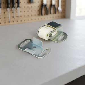 Cierre de Puerta de Acero de Rodillo Único para Gabinetes de Cocina, Dormitorio, Sala de Estar y Baño - Product Image 1