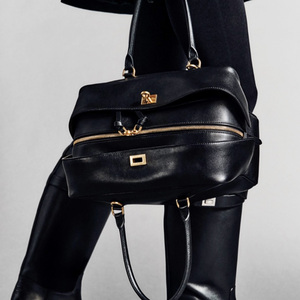 Bolso <span class=keywords><strong>de</strong></span> Hombro <span class=keywords><strong>de</strong></span> Cuero Genuino <span class=keywords><strong>de</strong></span> Diseño <span class=keywords><strong>de</strong></span> Lujo Personalizado <span class=keywords><strong>de</strong></span> Alta Gama para Mujer, Color Negro, con Múltiples Bolsillos y Cierre Metálico, para Negocios - Product Image 2