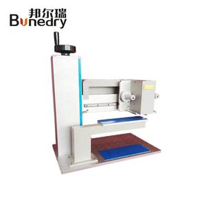 Machine de marquage à chaud automatique 8025D, imprimante numérique à plat pour emballages, boîtes cadeaux, sacs en papier, connectivité USB - Product Image 1