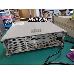 Générateur de signal Agilent E4422B hx1 d'occasion, 1 pièce - Product Image 3