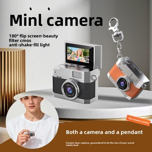 กล้องขนาดเล็กพร้อมมุมมอง 180 องศา °   กล้องฟลิปสกรีน เซ็นเซอร์ CMOS วิดีโอ Full HD ไฟฉาย LED ในตัว สำหรับเด็กและนักเรียน - Product Image 1