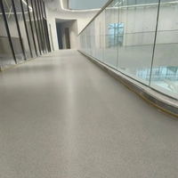 Peinture décorative pour sols en époxy aqueux à effet marbre avec sable coloré, résistante aux UV et à l'usure, pour usage intérieur