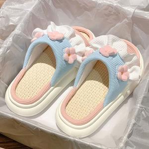 Mignonnes pantoufles d'intérieur personnalisées en lin fleuri de luxe, semelle souple en EVA, pantoufles en peluche de haute qualité pour filles et femmes - Product Image 5
