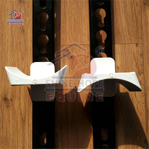 Coppe di Sicurezza in Nylon da 35mm per <span class=keywords><strong>Ostacoli</strong></span> Equestri - Product Image 5