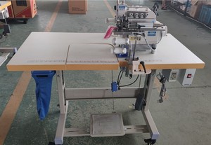 QS-5100D-4-EXT-CL <b>High</b> Speed <b>Bed</b> Collar <b>Top</b> and Bottom Feed Industrial Overlock Industrial Sewing Machine - Product Image 2