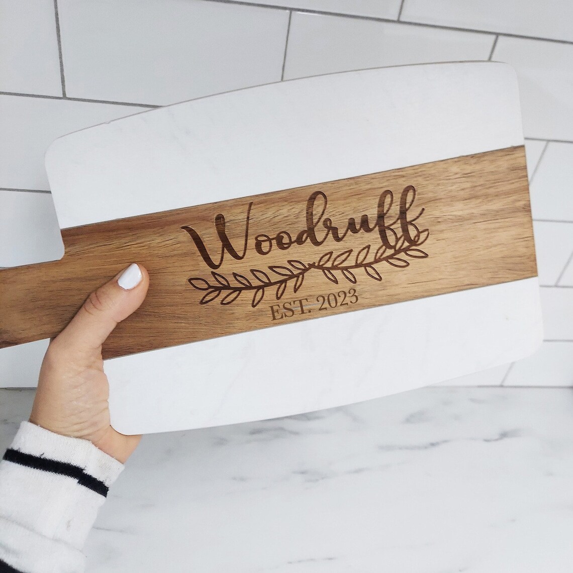 Personalized Custom Logo Marble and Acacia Wood Cutting Board Marble Serving Cheese Board Charcuterie Board Kitchen