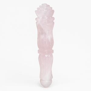 Sculpture en quartz rose d'un phurba traditionnel - Sculptures en pierres précieuses et cristaux - 5 pouces et 100 g (0,22 lb) - Product Image 3