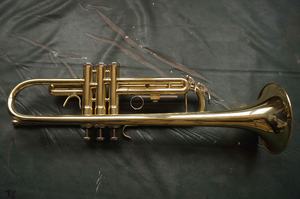 Trompette Bb Best Sell, OEM, bonne qualité, instruments en laiton, laque dorée, tonalité Bb, Trompette / Trompeta / Trompette (ETR-10) - Product Image 3