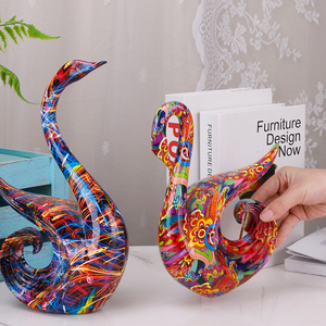 Redeco nghệ thuật nhựa nước chuyển in thiên nga điêu khắc thiên nga bức tượng đầy màu sắc nghệ thuật trừu tượng trang trí cho nhà văn phòng - Product Image 4