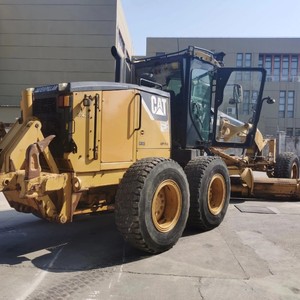 Motoniveladora de ruedas usada de tamaño pequeño Caterpillar 160M Original de EE. UU. a la venta - Product Image 4