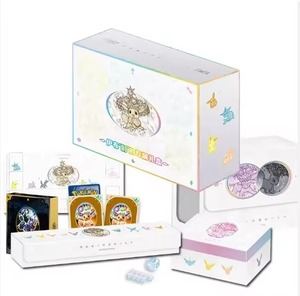 Set Regalo Eeveelution in Cinese Semplificato all'Ingrosso, Kit di Accessori per Carte Collezionabili <span class=keywords><strong>Scarlatto</strong></span> <span class=keywords><strong>e</strong></span> Violetto - Product Image 1