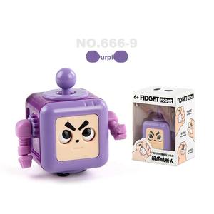 Nuevo Cubo de Dados de Plástico <span class=keywords><strong>Xc</strong></span> para Aliviar el Estrés, Juguete Robot Novedoso de Descompresión para Niños de 8 a 13 Años, Unisex - Product Image 6