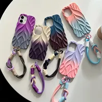 Coque de téléphone à texture feuille plissée dégradée avec dragonne pour iPhone 16 Pro Max 15 14 Plus 13 Coque arrière de protection antichoc