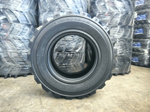 ยางรถตักล้อยางแบบใหม่ รุ่น 12-16.5-L5A พร้อมล้อและอุปกรณ์เสริมอื่นๆ - Product Image 5