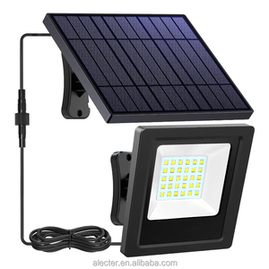 Projecteur solaire Alecter étanche IP54, lumière blanc chaud, allumage automatique du crépuscule à l'aube, pour véranda, patio, garage - Product Image 1