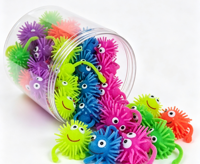 Mini Leuchtender Smiley-Pufferball Blinkender Stacheliger Sensorikball Weicher Quetsch-Stressabbau-Ball für Kinder-Partys