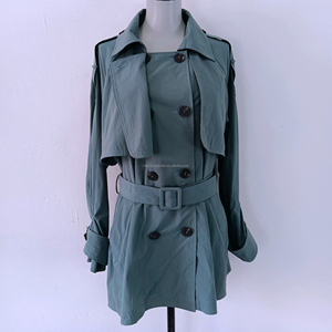Manteau trench court à double boutonnage personnalisé pour femmes - Product Image 3