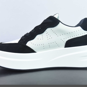 รองเท้าผ้าใบลำลองแฟชั่นหรูหรามีเชือกผูกพื้นหนาสำหรับผู้ชายและผู้หญิง - Product Image 4