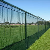 Clôture de sécurité moderne en acier soudé, haute qualité, robuste, à pliage 3D en V, revêtement poudré, grillage carré anti-escalade, panneaux de 8 pieds pour jardins