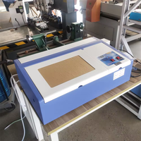 Machine de gravure laser pour tampons en caoutchouc 6040 en bois acrylique au prix d'usine pour lampe