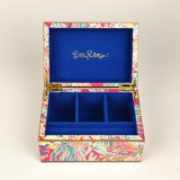 Boîte à bijoux en bois imprimée en couleur, doublure en velours multi-compartiments, logo personnalisé, charnière en métal pour le rangement des bijoux, emballage cadeau de luxe