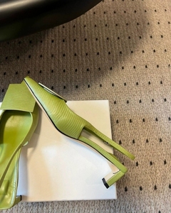 Sandales à bride arrière en cuir pour femmes, élégantes, <span class=keywords><strong>talon</strong></span> fin de 8 cm, bout pointu fermé, avec décorations circulaires et carrées, disponibles en noir, marron et bleu - Product Image 6