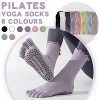 Chaussettes de yoga professionnelles personnalisées en coton tricoté antidérapantes à demi-doigts et à orteils séparés, pour trampoline, Pilates et sport, avec design à revers.