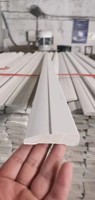 Plinthe en MDF blanc apprêté, panneau mural de décoration intérieure, moulures de plinthe, fournisseur chinois de premier plan