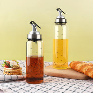 <span class=keywords><strong>Shaker</strong></span> de <span class=keywords><strong>vinaigrette</strong></span> de cuisine 200ml 300ml 500ml Bouteille en verre <span class=keywords><strong>à</strong></span> condiments avec bec verseur en forme de cylindre - Product Image 2