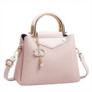 New Fashion PU <b>Canvas</b> Texture Chains Polyester Waterproof Multi-Layer <b>Large</b>-Capacity Shoulder/Cross-Body <b>Bag</b> Women - Product Image 1