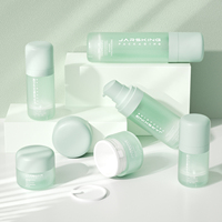 Emballage rond de luxe pour soins de la peau 30 50 100 150 ml Bouteille à pompe de lotion cosmétique sans air en plastique PP et ensemble de pots de crème rechargeables