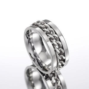 DJ069 Bagues en acier inoxydable pour hommes, plaquées or 18 carats, bijoux tendance, cadeau pour lui - Product Image 2