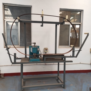 Machine de tensionnement de lames de scie à ruban pour usage industriel, machine à rouleaux pour la tension des lames de scie à vendre - Product Image 2