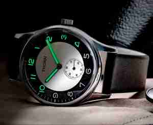 <span class=keywords><strong>Montre</strong></span> THRON à bracelet en cuir personnalisé, tendance mode business, sport décontracté, rétro, mouvement à quartz luminescent, cadran à aiguilles, style smoking - Product Image 3