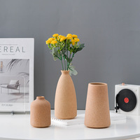 Vas Keramik Matte, Vas Dekorasi Rumah Warna Morandi Minimalis, Ornamen Meja Dekoratif untuk Rangkaian Bunga