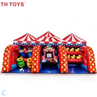 Stand de jeu gonflable 3 en 1 pour carnaval, Jeux sportifs gonflables de lancer de hache et de fléchettes pour l'hiver et Noël